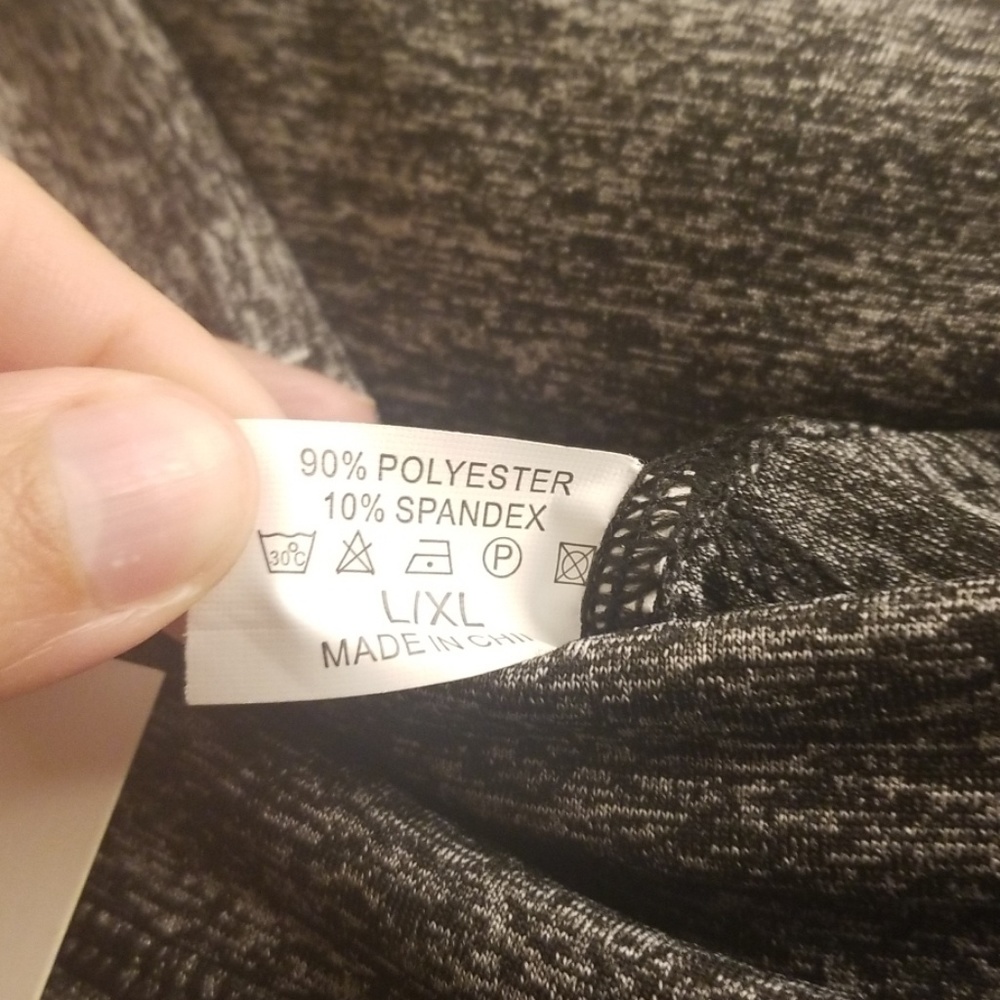 BRAND NEW exercise tights - Picture 5 of 6